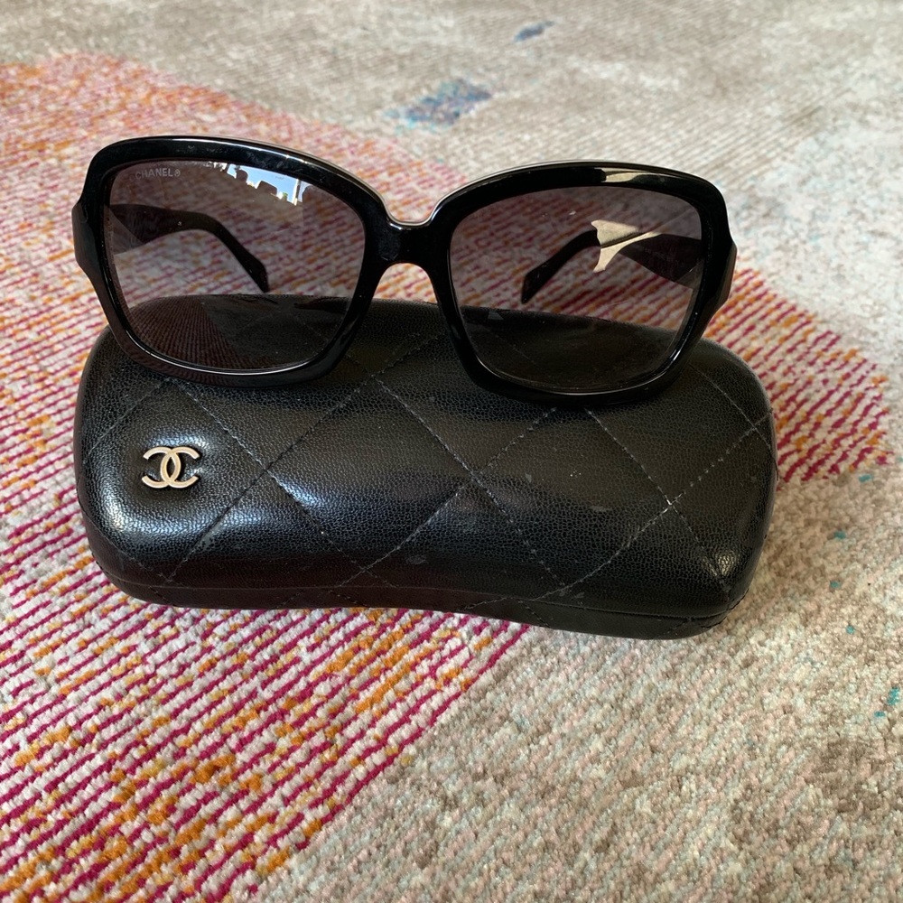 Black and white Chanel sunglasses